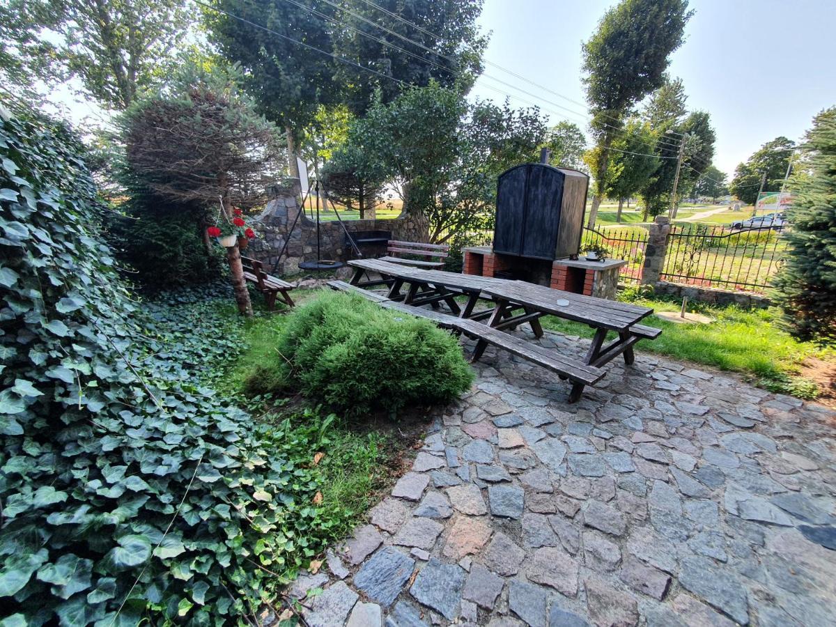 Pensjonat ,,Eden" Charbrowo Esterno foto