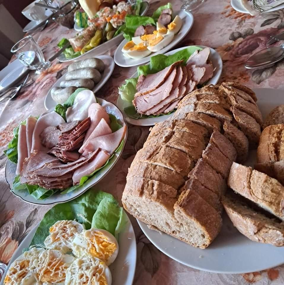 Pensjonat ,,Eden" Charbrowo Esterno foto